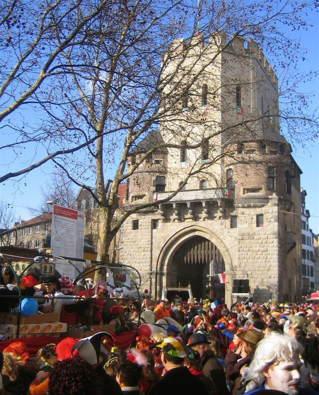 Хлодвигплатц (Severinstor)