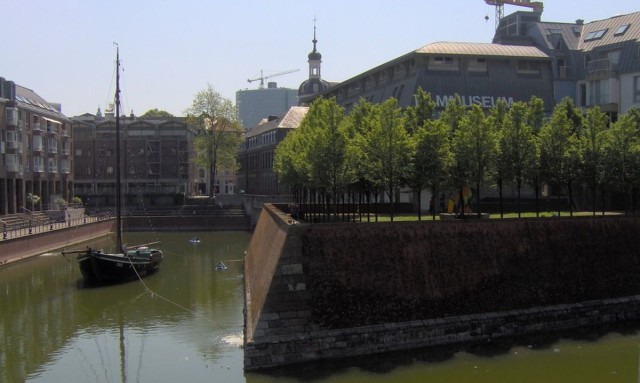 Музей кино Дюссельдорфа (das Filmmuseum Düsseldorf)