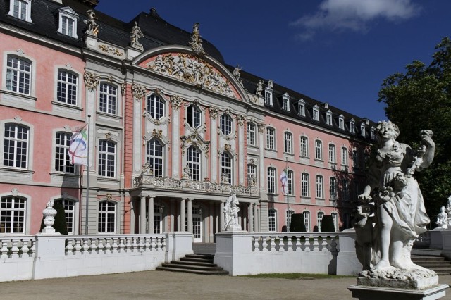 Дворец курфюрста (Kurfurstliches Palais)