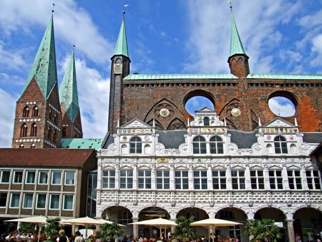 Ратуша (Rathaus)