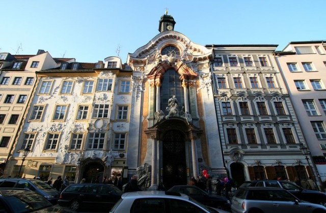 Азамкирхе (Asamkirche)