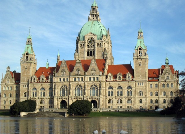 Новая ратуша (Neues Rathaus)