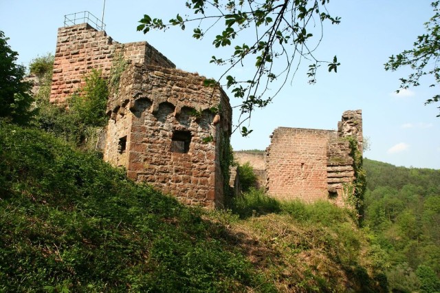 Замок Франкенштейн (Burg Frankenstein)