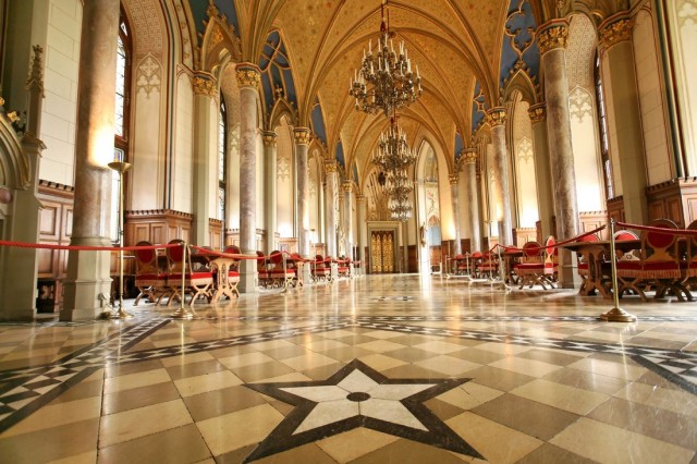 Замок Гогенцоллерн (Burg Hohenzollern)