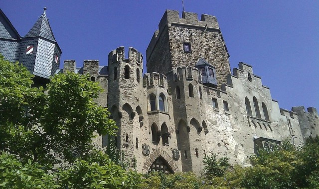 Замок Ланек (Burg Lahneck)