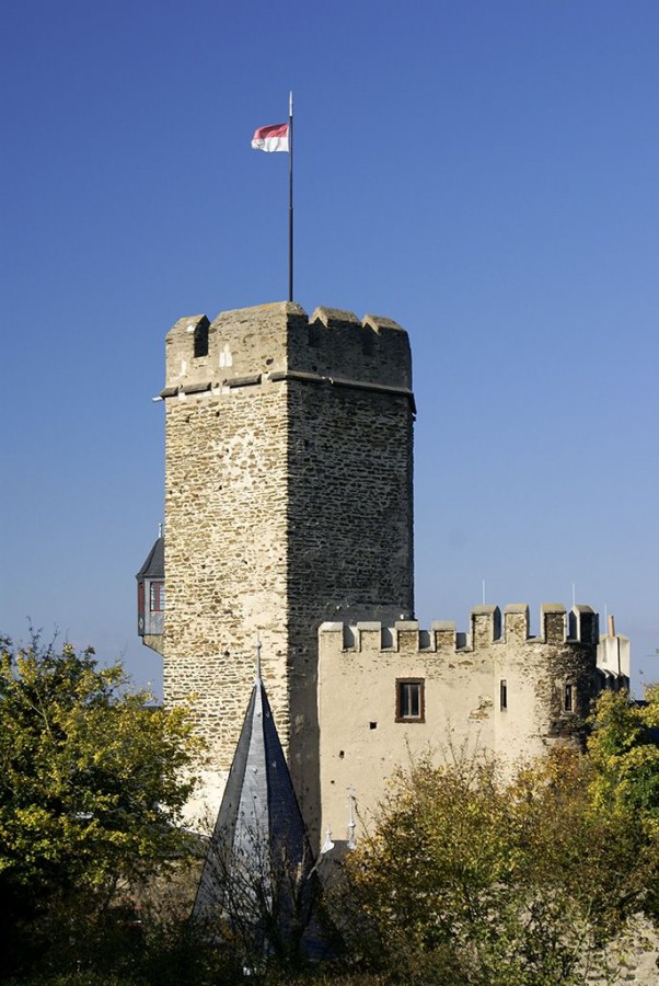Замок Ланек (Burg Lahneck)