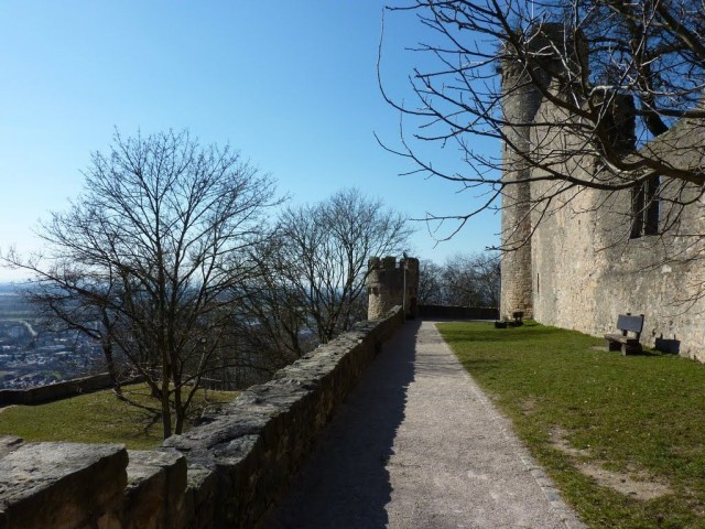 Замок Штаркенбург (Starkenburg)