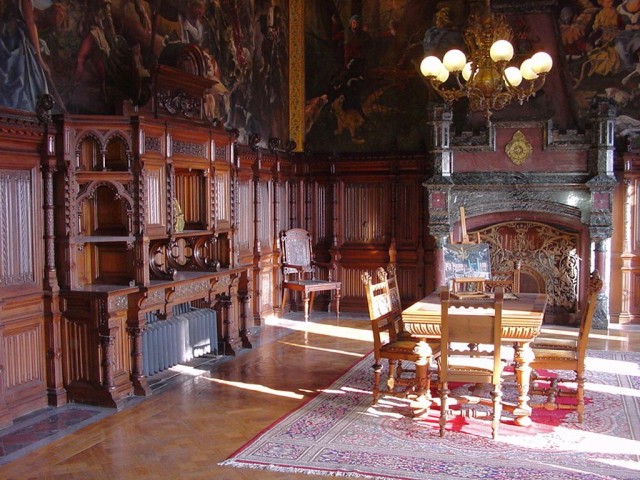 Замок Драхенбург (Schloss Drachenburg)