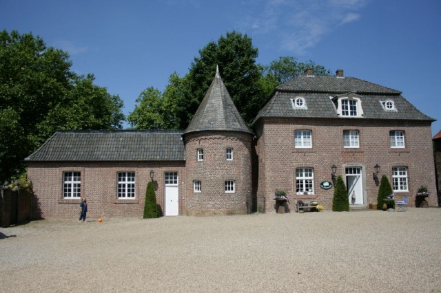 Замок Анхольт (Wasserburg Anholt)