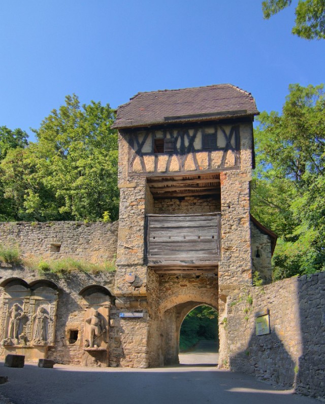 Крепость Хорнберг (Burg Hornberg)
