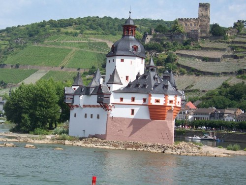Крепость Пфальцграфенштайн (Burg Pfalzgrafenstein)
