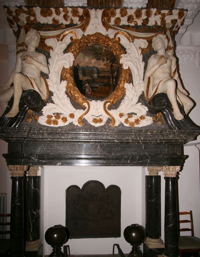 Замок Шнелленберг (Burg Schnellenberg)