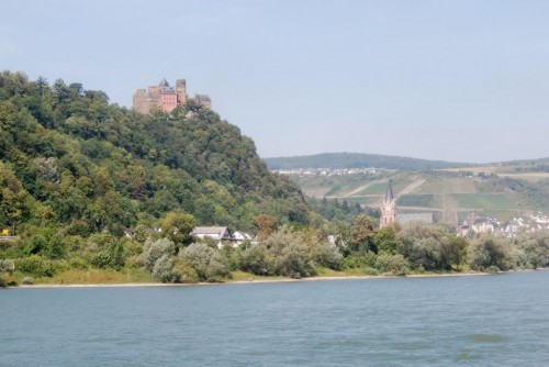 Замок Шёнбург (Schönburg)
