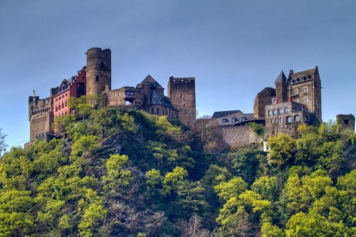 Замок Шёнбург (Schönburg)