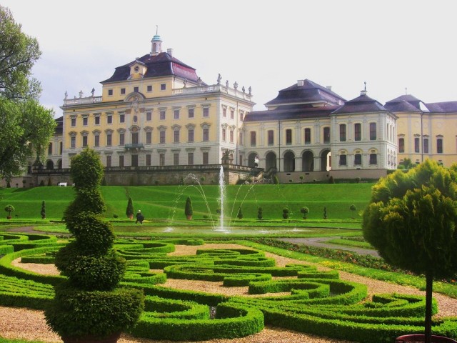 Людвигсбург (Ludwigsburg)