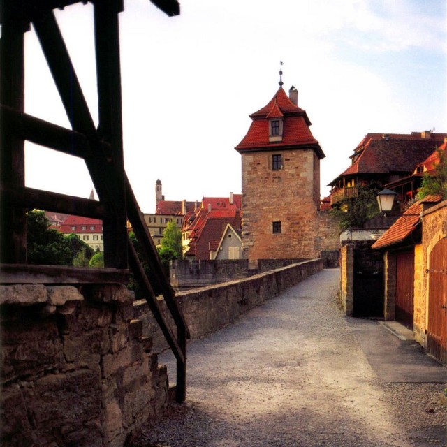 Ротенбург-на-Таубере (Rothenburg ob der Tauber)