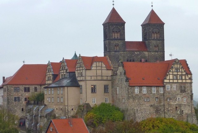 Монастырская церковь (Stiftskirche)