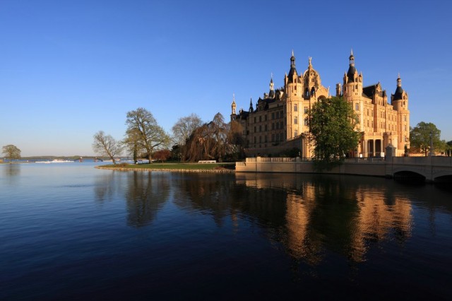 Шверинский замок (Schweriner Schloss)
