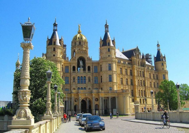 Шверинский замок (Schweriner Schloss)