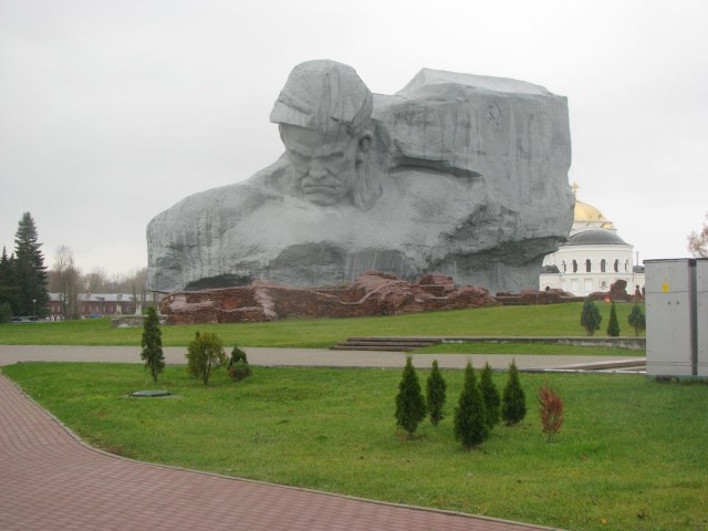 Прокатились в Брест
