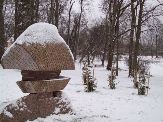 Городская скульптура.