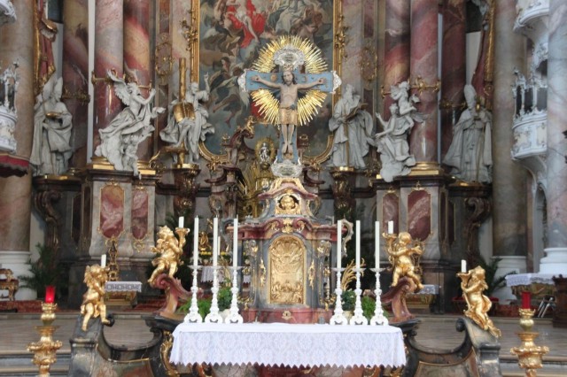 Базилика Святых Александра и Теодора (Basilika St. Alexander und St. Theodor)
