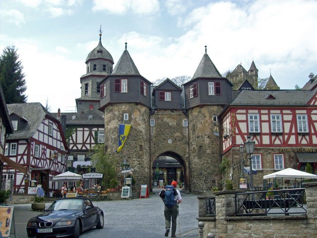 Замок Браунфельс (Schloss Braunfels)