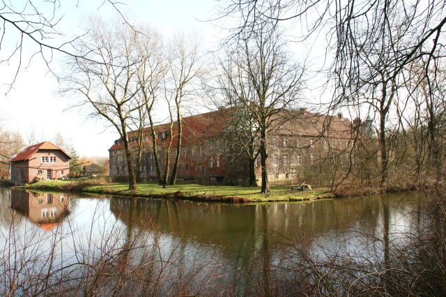 Замок Бладенхорст (Schloss Bladenhorst)