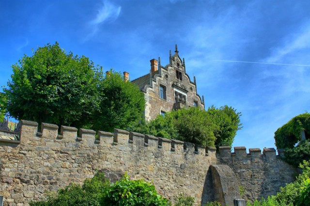 Замок Альтенштайн (Schloss Altenstein)