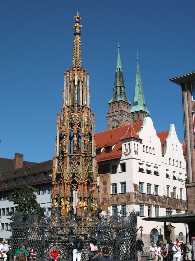 «Красивый фонтан» (Schöner Brunnen) (11)