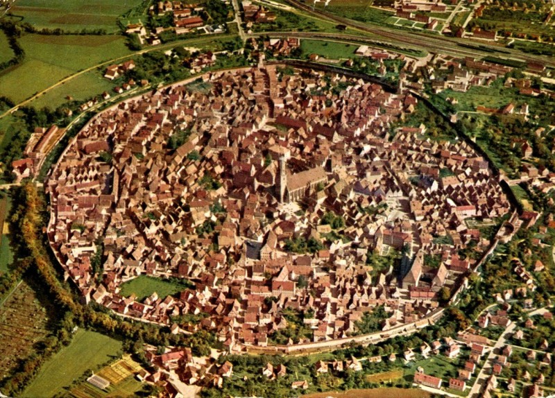  Нёрдлинген (Nördlingen)