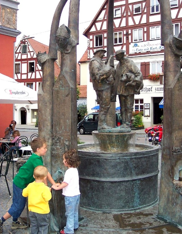 Нёрдлинген (Nördlingen)