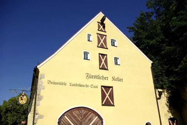 Валлерштайн (Wallerstein)