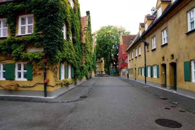 Фуггерай (Fuggerei)