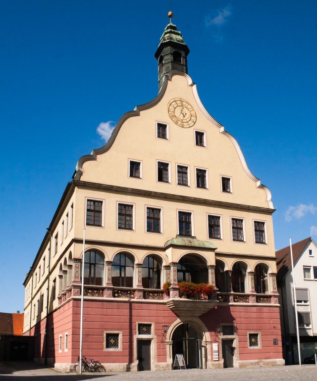 Дом Клятвы (Schwörhaus)
