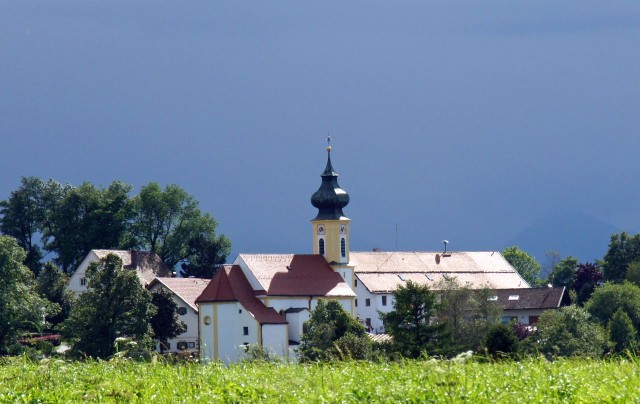 Приходская церковь св. Якоба (Pfarrkirche St. Jakob)