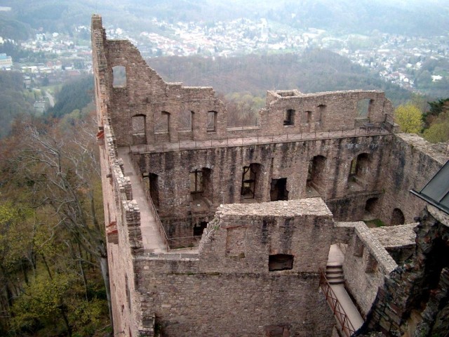 Замок Хоэнбаден (Schloss Hohenbaden)