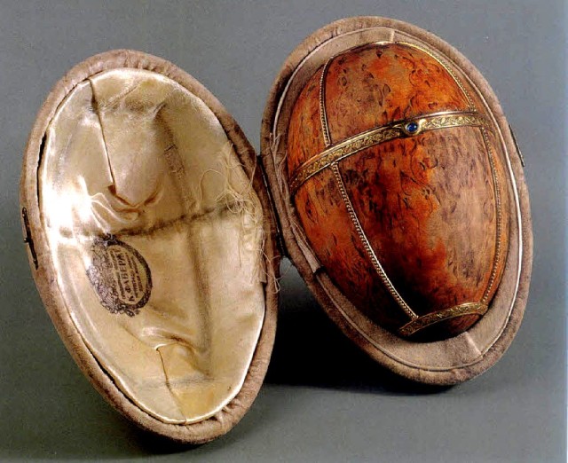 Яйцо "Берёзовое" (Birch Fabergé Ei), 1917 г.