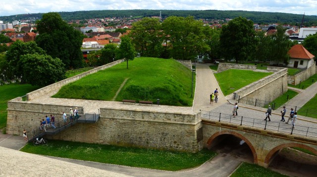 Цитадель Петерсберг (Zitadelle Petersberg)