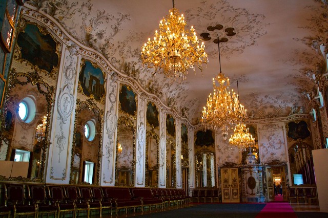 Замок и монастырь Св. Эммерама (Schloss und Kreuzgang St. Emmeram)