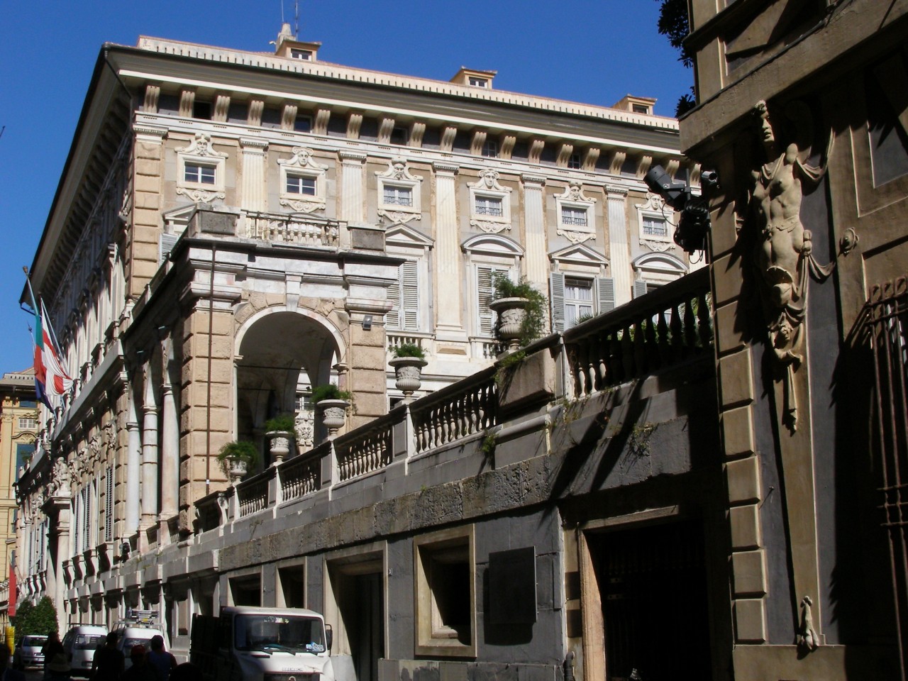 Дворец Дориа-Турси (Palazzo Doria-Tursi)