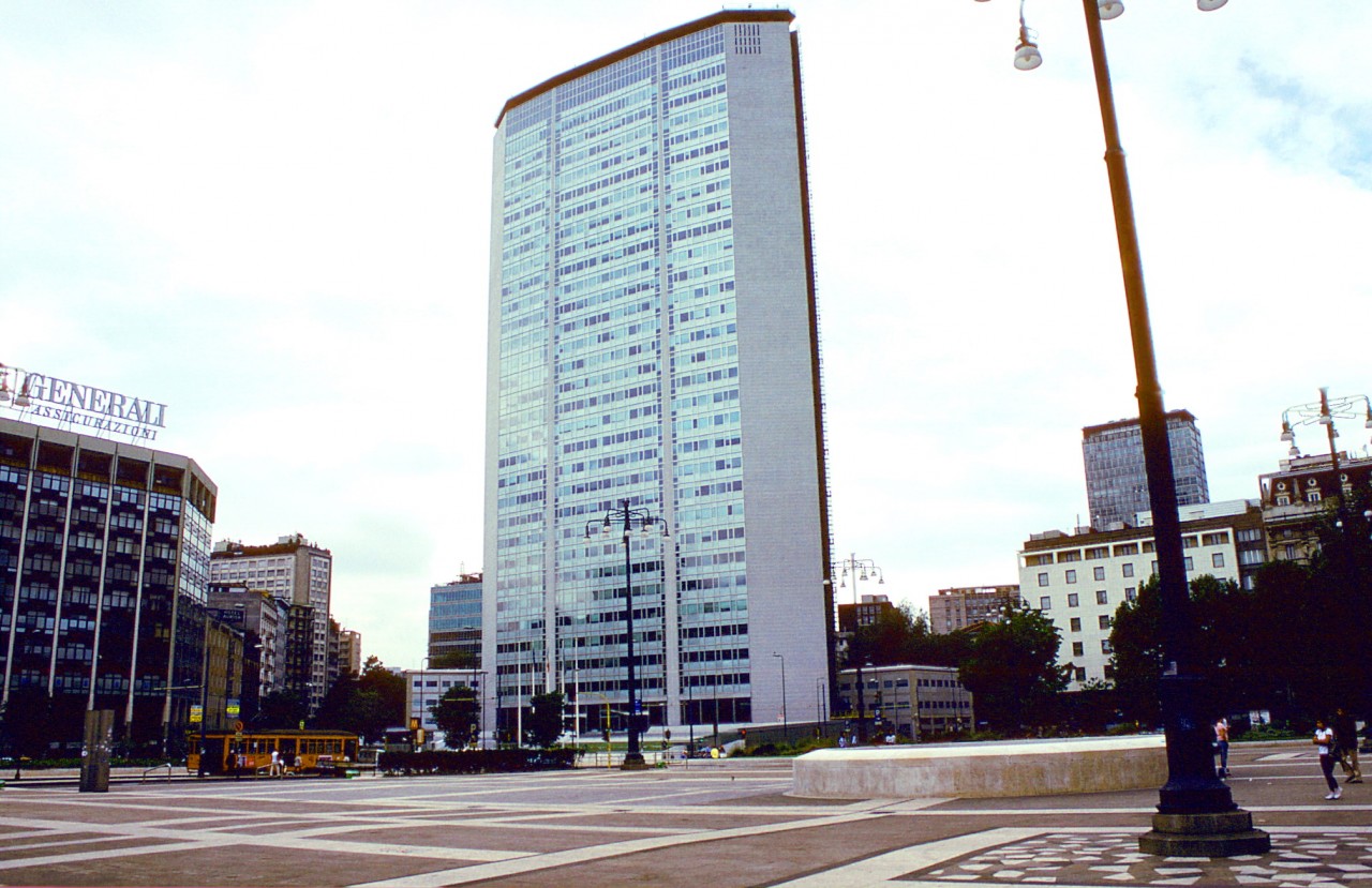 Небоскреб Пирелли
