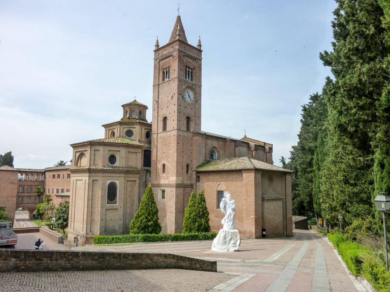 Монте-Оливето-Маджоре (Monte Oliveto Maggiore)