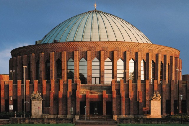 Концертный зал Тонхалле (Tonhalle)