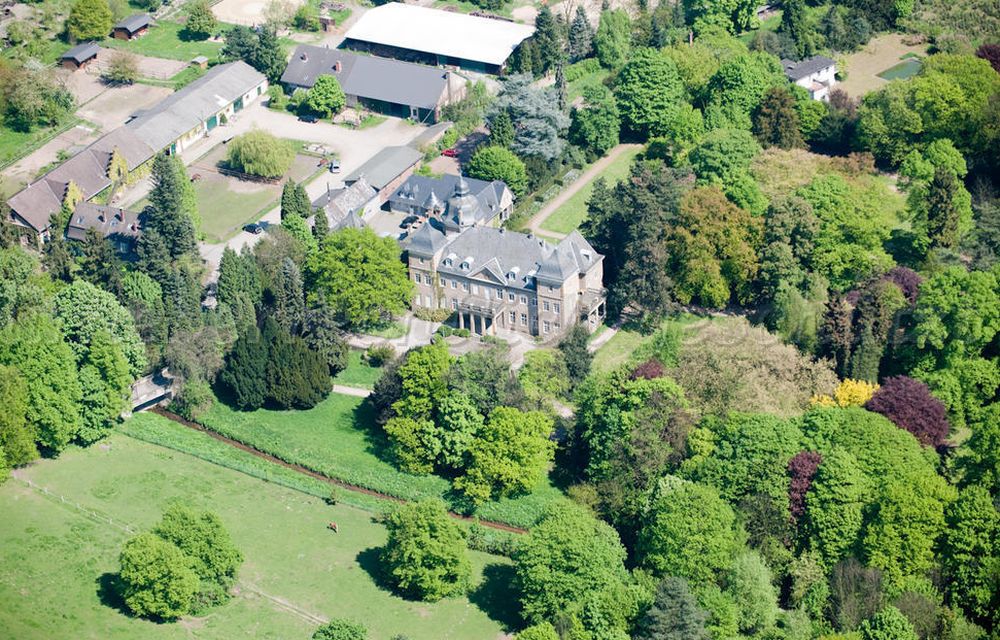 Замок Гарат (Schloss Garath)