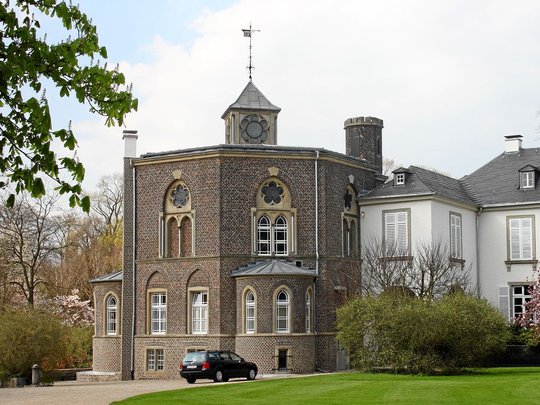 Замок Хельторф (Schloss Heltorf)