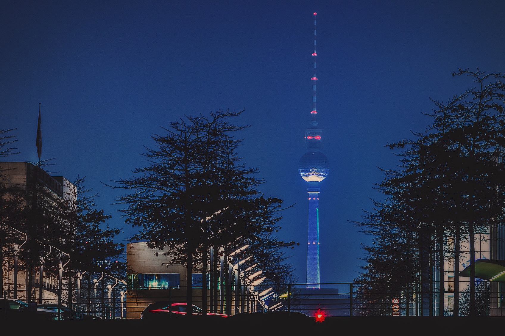 Ночная подсветка башни