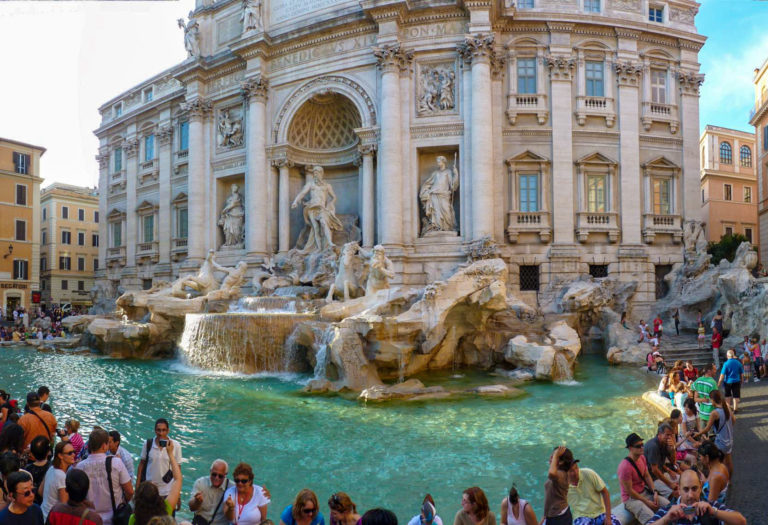 Фонтан Треви (Fontana di Trevi)