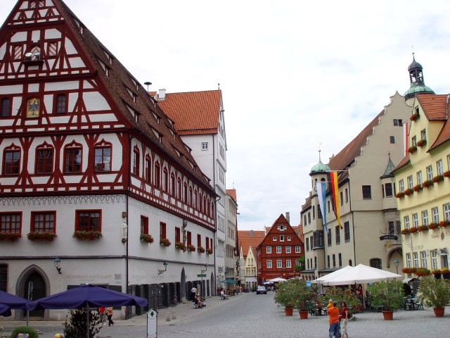 Нёрдлинген (Nördlingen)