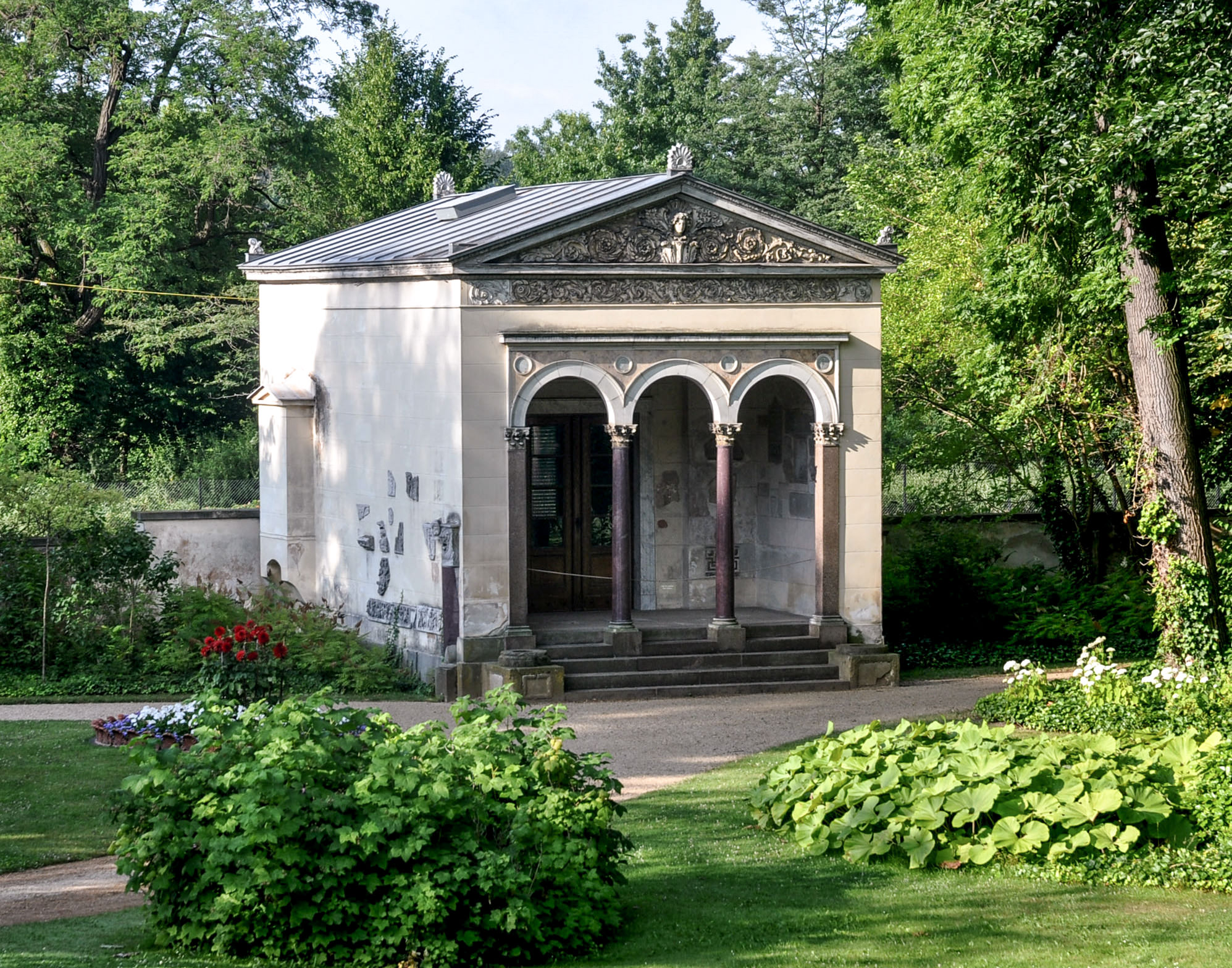 Садовая постройка